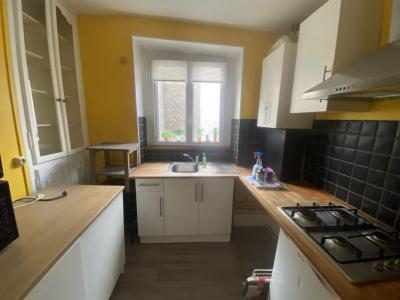 Louer Appartement 27 m2 Paris-17eme-arrondissement