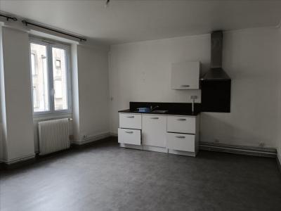 For rent Riom 3 rooms 41 m2 Puy de dome (63200) photo 3