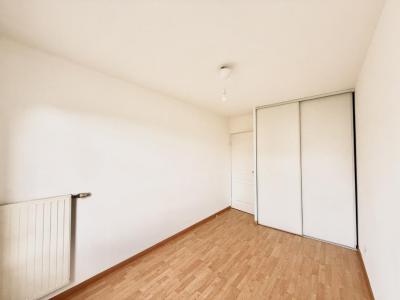 For rent Villeurbanne 3 rooms 68 m2 Rhone (69100) photo 3