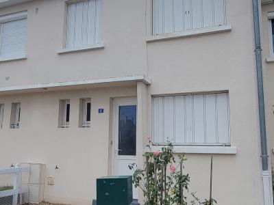 For sale Fleche 4 rooms 71 m2 Sarthe (72200) photo 0