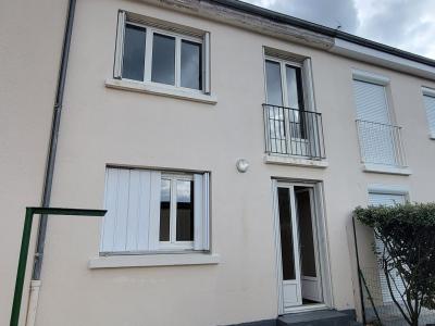 For sale Fleche 4 rooms 71 m2 Sarthe (72200) photo 4