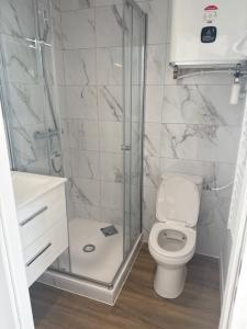 For rent Venissieux 1 room 14 m2 Rhone (69200) photo 1
