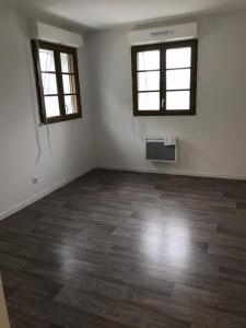 For rent Villeneuve-la-guyard 3 rooms 70 m2 Yonne (89340) photo 3