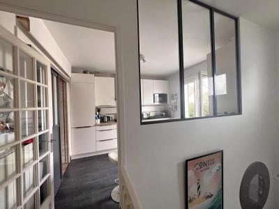 For sale Villepreux 5 rooms 109 m2 Yvelines (78450) photo 3