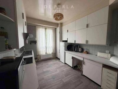 For rent Paris-14eme-arrondissement 4 rooms 128 m2 Paris (75014) photo 2
