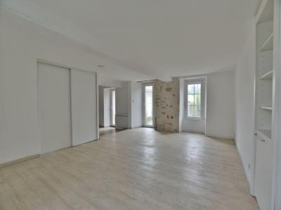 For sale PUY SAINT BONNET 4 rooms 82 m2 Maine et loire (49300) photo 0