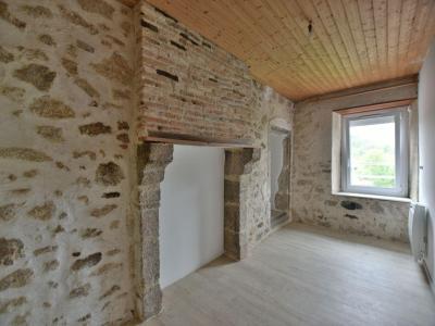 For sale PUY SAINT BONNET 4 rooms 82 m2 Maine et loire (49300) photo 3