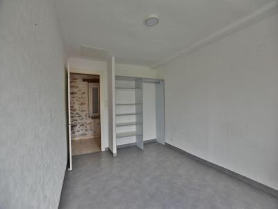For sale PUY SAINT BONNET 4 rooms 82 m2 Maine et loire (49300) photo 4