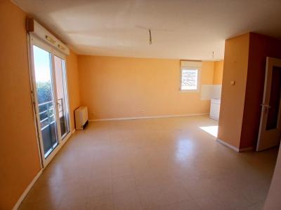 For rent Saint-bonnet-de-joux 4 rooms 74 m2 Saone et loire (71220) photo 1