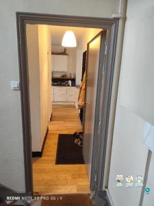 For rent Asnieres-sur-seine 2 rooms 66 m2 Hauts de Seine (92600) photo 4