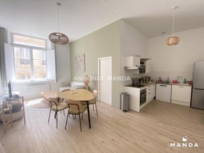 For rent Marseille-1er-arrondissement 4 rooms 10 m2 Bouches du Rhone (13001) photo 3