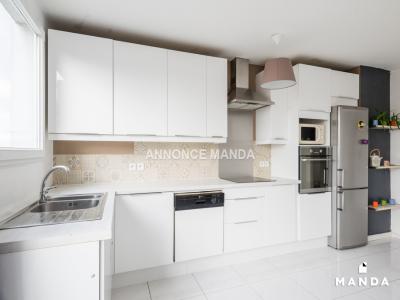 For rent Villejuif 3 rooms 70 m2 Val de Marne (94800) photo 0