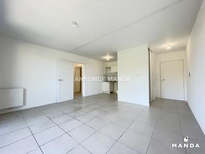 For rent Bordeaux 2 rooms 48 m2 Gironde (33100) photo 2