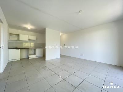 For rent Bordeaux 2 rooms 48 m2 Gironde (33100) photo 3