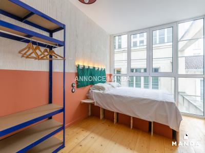 Annonce Location 12 pices Appartement Paris-20eme-arrondissement 75