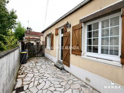 For rent Nanterre 2 rooms 39 m2 Hauts de Seine (92000) photo 1