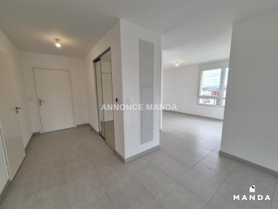 For rent Clermont-ferrand 4 rooms 87 m2 Puy de dome (63100) photo 2