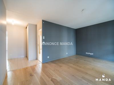 For rent Lyon-3eme-arrondissement 3 rooms 72 m2 Rhone (69003) photo 0