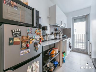 For rent Neuilly-sur-seine 1 room 30 m2 Hauts de Seine (92200) photo 2
