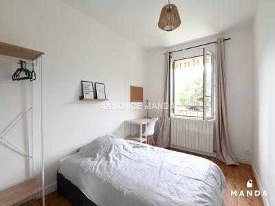 Louer Appartement 9 m2 Colombes