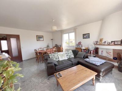 For sale Adrets-de-l'esterel FRAJUS 4 rooms 104 m2 Var (83600) photo 3