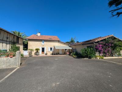 For sale Saint-sever 7 rooms 188 m2 Landes (40500) photo 1