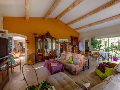 For sale Pujaut 8 rooms 240 m2 Gard (30131) photo 2