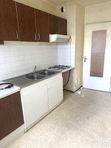 For sale Clermont-ferrand 2 rooms 60 m2 Puy de dome (63000) photo 3