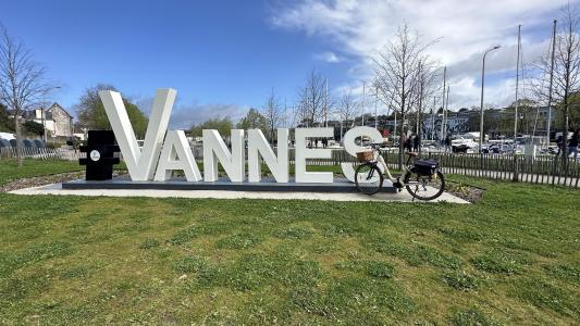 For sale Vannes 4 rooms 146 m2 Morbihan (56000) photo 0