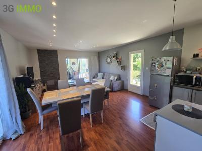 For sale Castres 5 rooms 92 m2 Tarn (81100) photo 3