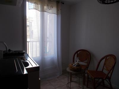 For rent Beaumont-de-pertuis 1 room 25 m2 Vaucluse (84120) photo 0