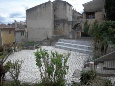 For rent Beaumont-de-pertuis 1 room 25 m2 Vaucluse (84120) photo 4