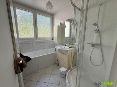 For sale Rive-de-gier 4 rooms 85 m2 Loire (42800) photo 4