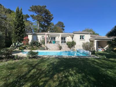 For sale Mathes 5 rooms 135 m2 Charente maritime (17570) photo 0