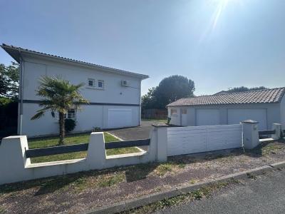 For sale Arvert 7 rooms 240 m2 Charente maritime (17530) photo 1