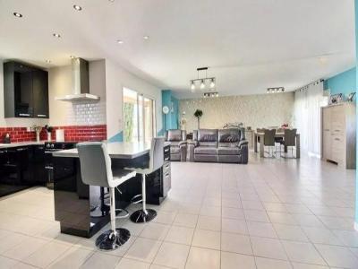 For sale Valence 5 rooms 142 m2 Drome (26000) photo 3
