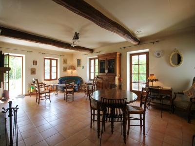 Acheter Maison Montbrun-les-bains 496000 euros