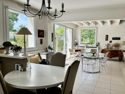 Acheter Maison Ballan-mire 690000 euros