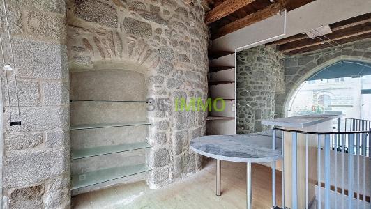 Acheter Local commercial Ussel 13800 euros