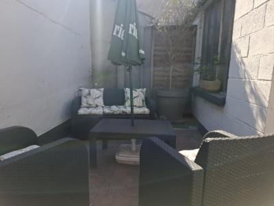 Acheter Commerce Avesnes-les-aubert 259000 euros