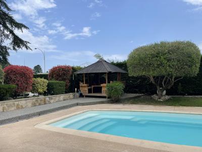 For sale Genas 6 rooms 177 m2 Rhone (69740) photo 0