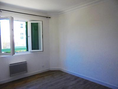 Louer Appartement Istres 671 euros