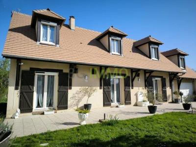 For sale Houdan 5 rooms 130 m2 Yvelines (78550) photo 1