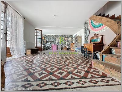 For sale Orthez 6 rooms 142 m2 Pyrenees atlantiques (64300) photo 2