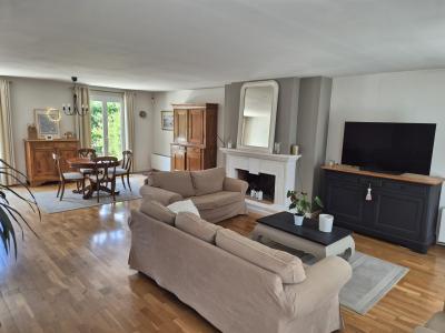 Annonce Vente 8 pices Maison Mennecy 91