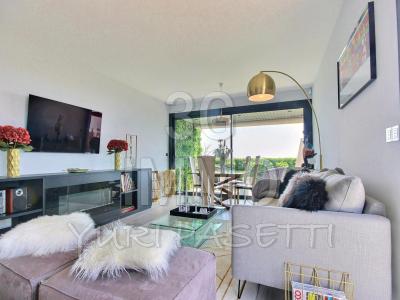 Acheter Appartement 75 m2 Antibes