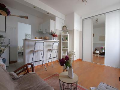 For sale Saint-malo 2 rooms 27 m2 Ille et vilaine (35400) photo 0