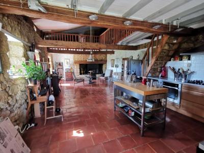 Acheter Maison 240 m2 Bellegarde-sainte-marie