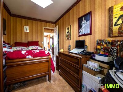 For sale Bondy 5 rooms 77 m2 Seine saint denis (93140) photo 3