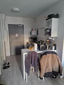 For sale Nantes 1 room 20 m2 Loire atlantique (44300) photo 2